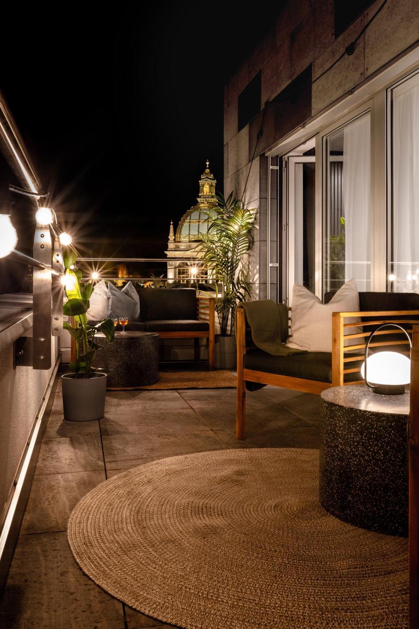 Turnkey I Central Apartment With Terrace Prague Exterior photo